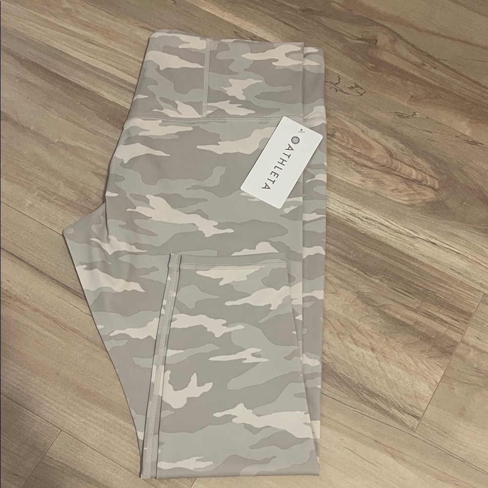 Athleta Woman’s Camouflage Leggings - Cream and Beige